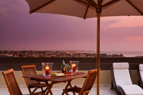 Atlantic Villa Guest House balkom met zeezicht